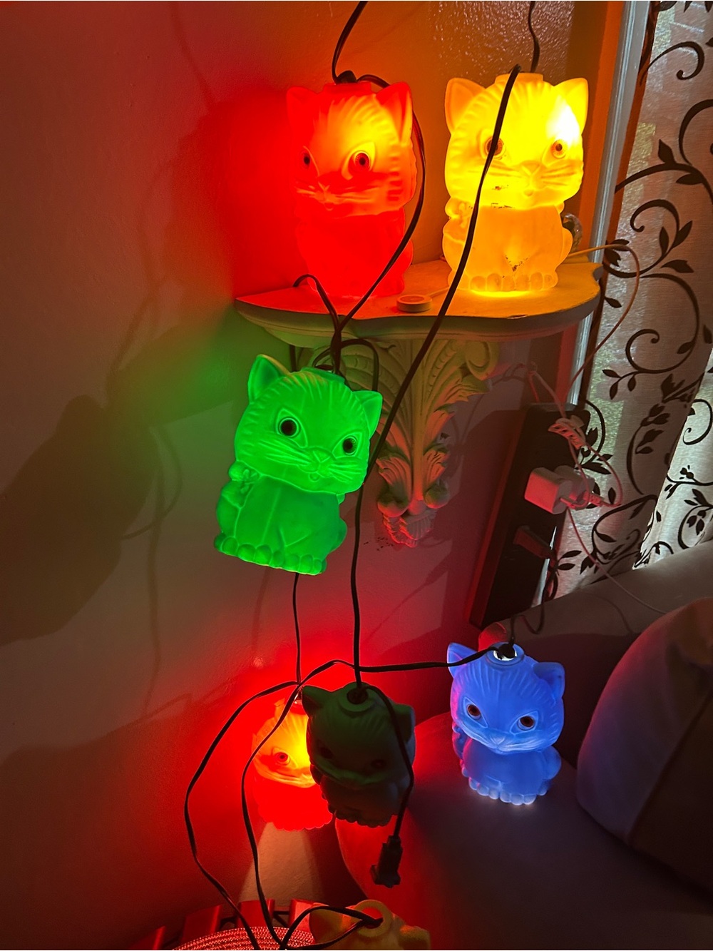 🐈😻Vintage Plastic Cat String Lights - Yellow, Pink, Green, Blue KITTY CAT LOVERS - Picture 5 of 8